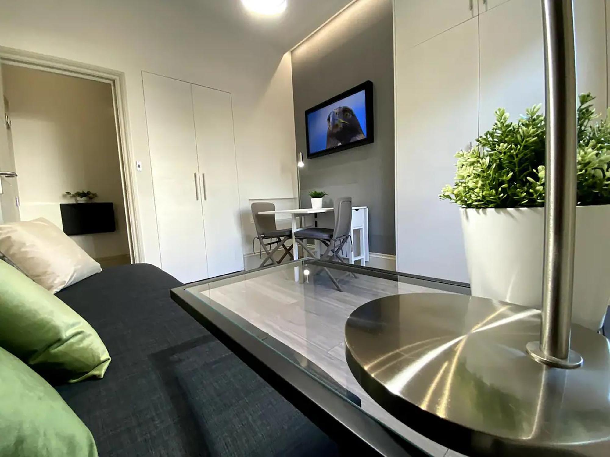 ברייטון Apt 03 Beachside Beauty Central Studio Steps From Cafes מראה חיצוני תמונה