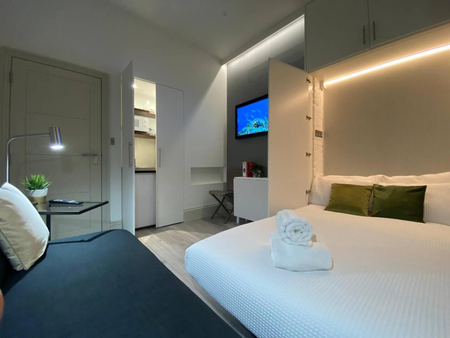 ברייטון Apt 03 Beachside Beauty Central Studio Steps From Cafes מראה חיצוני תמונה