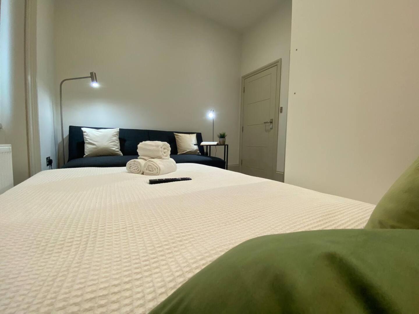ברייטון Apt 03 Beachside Beauty Central Studio Steps From Cafes מראה חיצוני תמונה