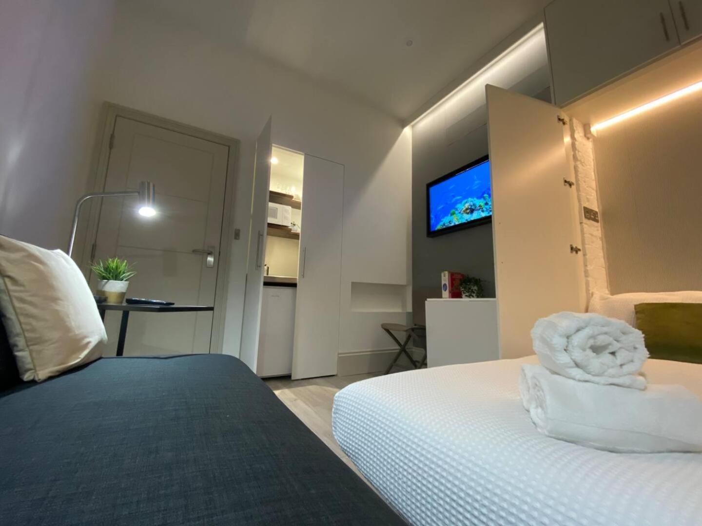 ברייטון Apt 03 Beachside Beauty Central Studio Steps From Cafes מראה חיצוני תמונה